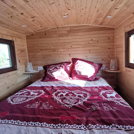 Gîte de Moussy Chalet Cornier